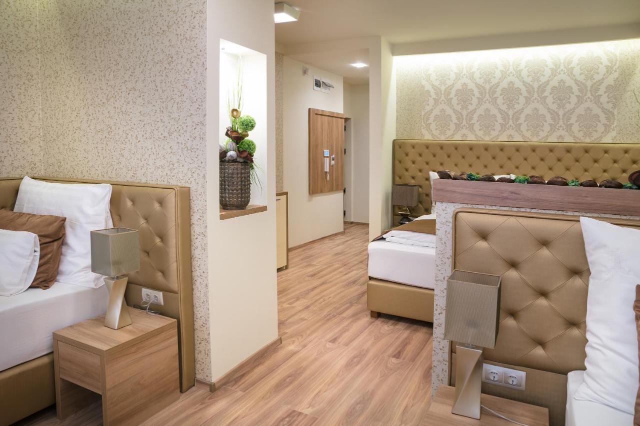 Aparthotel Főtér Rezidencia 2 Győr Esterno foto