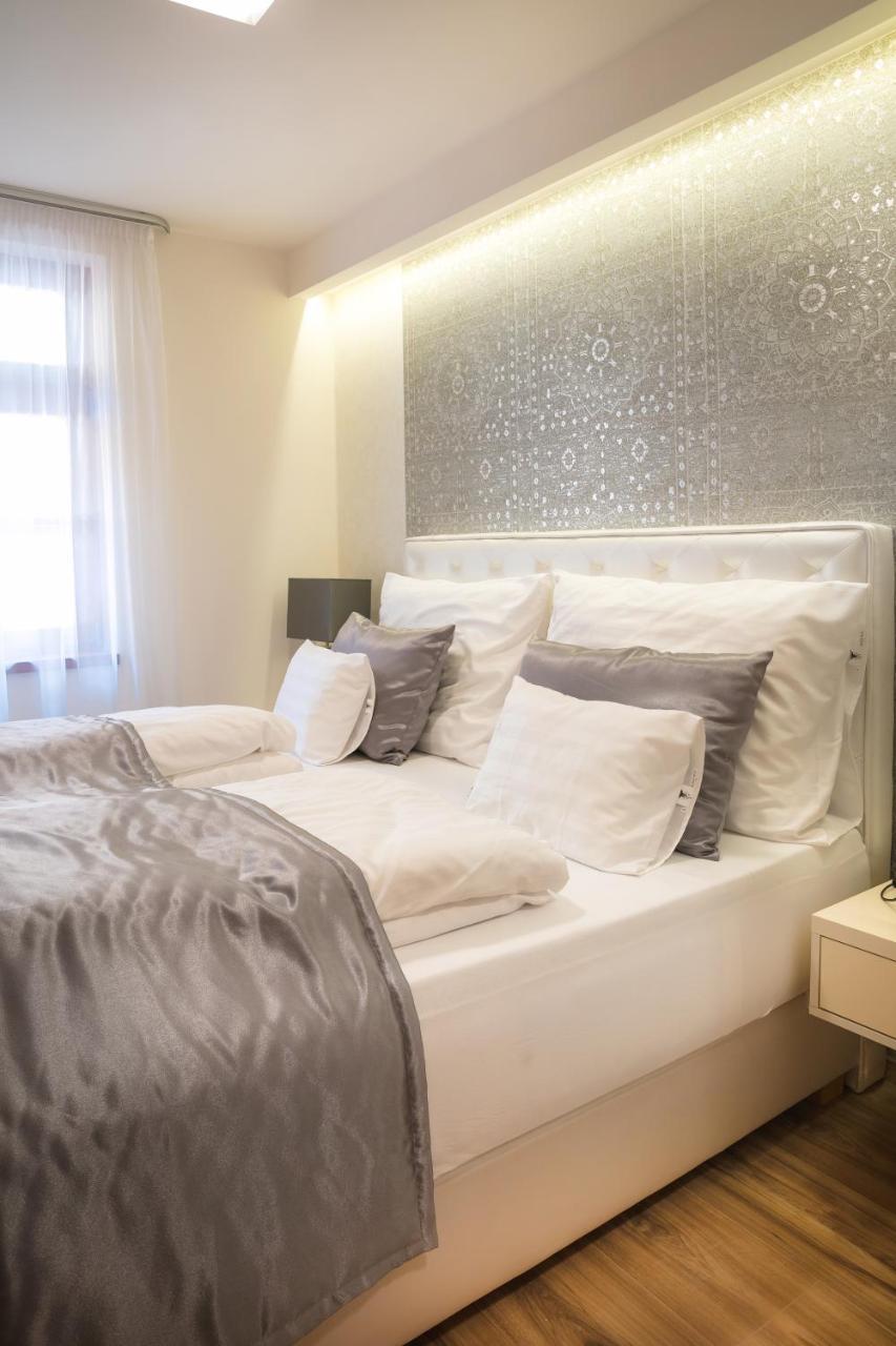 Aparthotel Főtér Rezidencia 2 Győr Esterno foto
