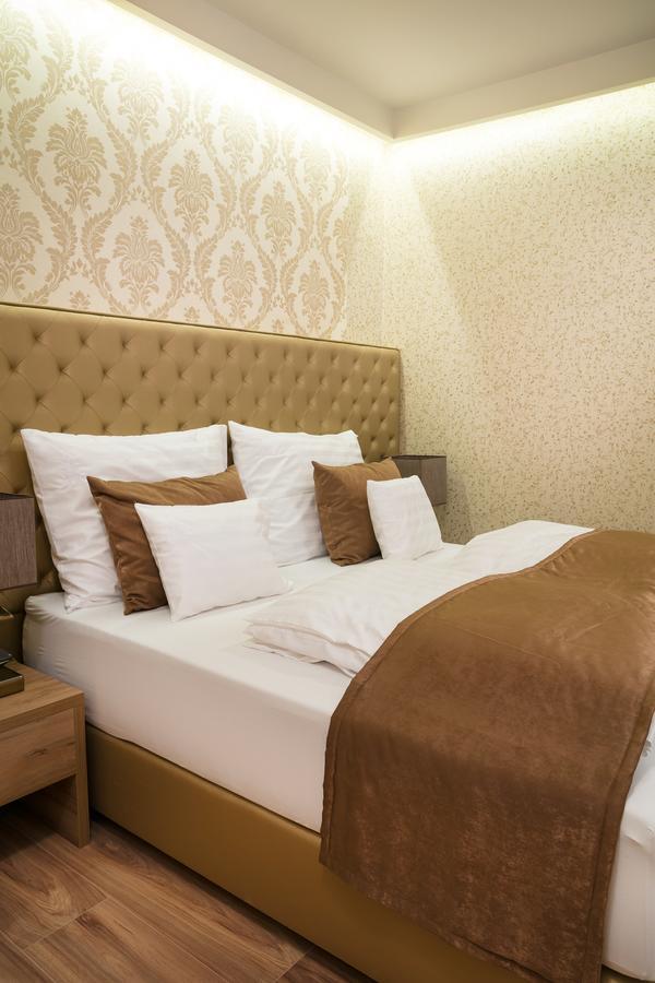 Aparthotel Főtér Rezidencia 2 Győr Esterno foto