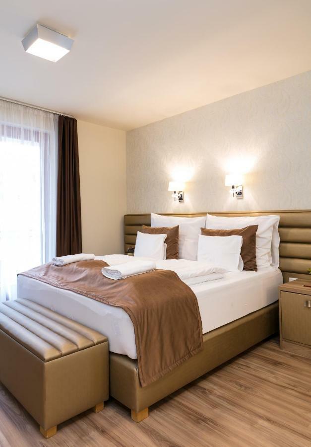 Aparthotel Főtér Rezidencia 2 Győr Esterno foto
