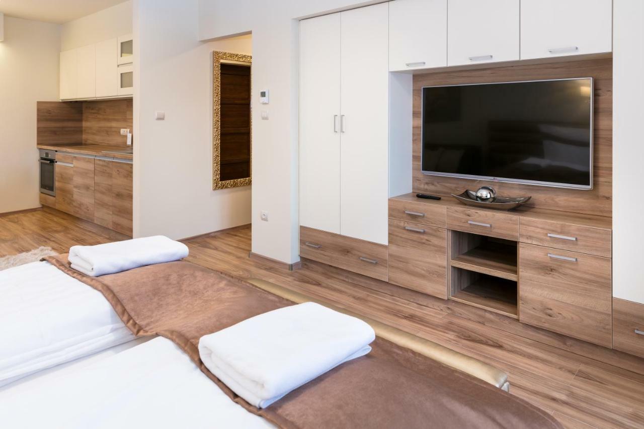 Aparthotel Főtér Rezidencia 2 Győr Esterno foto