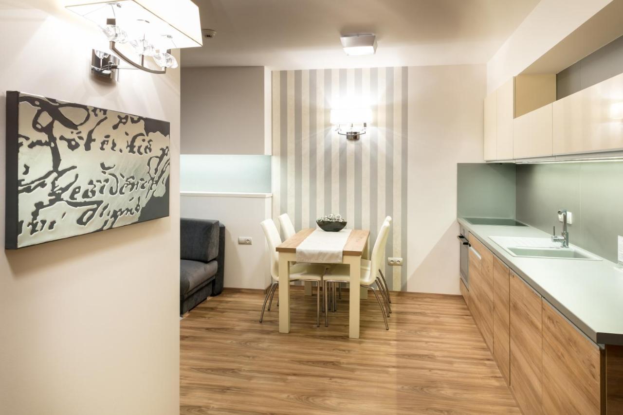 Aparthotel Főtér Rezidencia 2 Győr Esterno foto